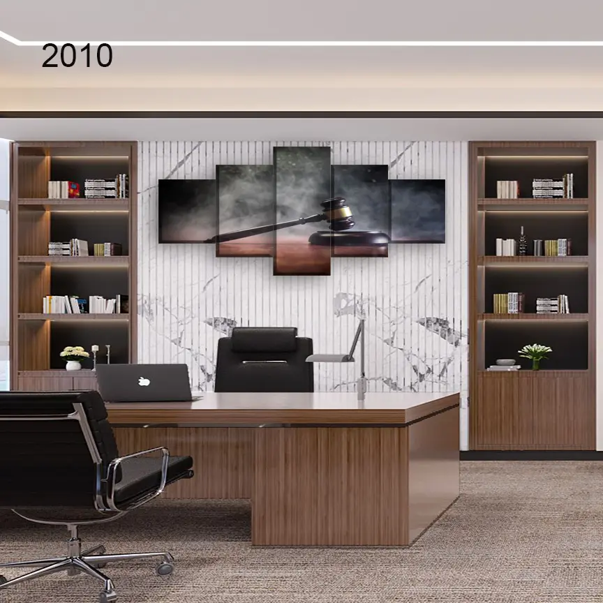 2010:لوحة القانون من خمس اطارات