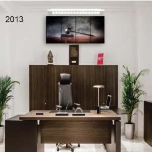 2013:لوحة القانون من اربع اطارات