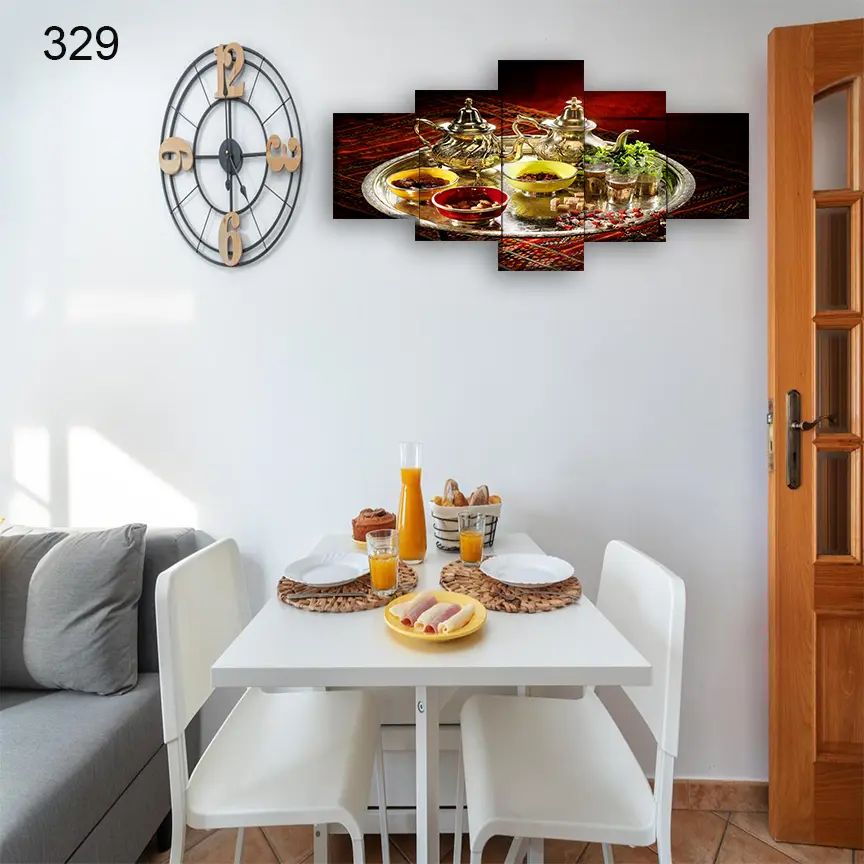 329:لوحة المقاهي من خمس اطارات