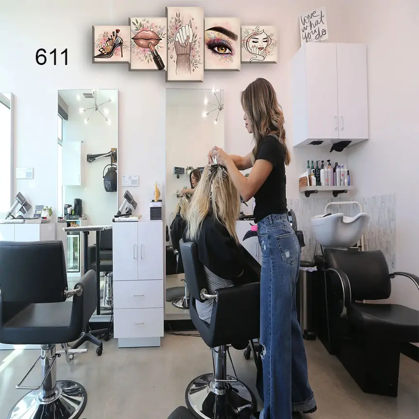 611:لوحة الحلاقة والتجميل من خمس اطارات